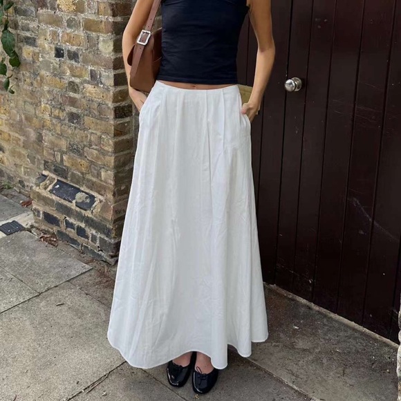 NEW Reformation Lucy Skirt - Picture 1 of 8